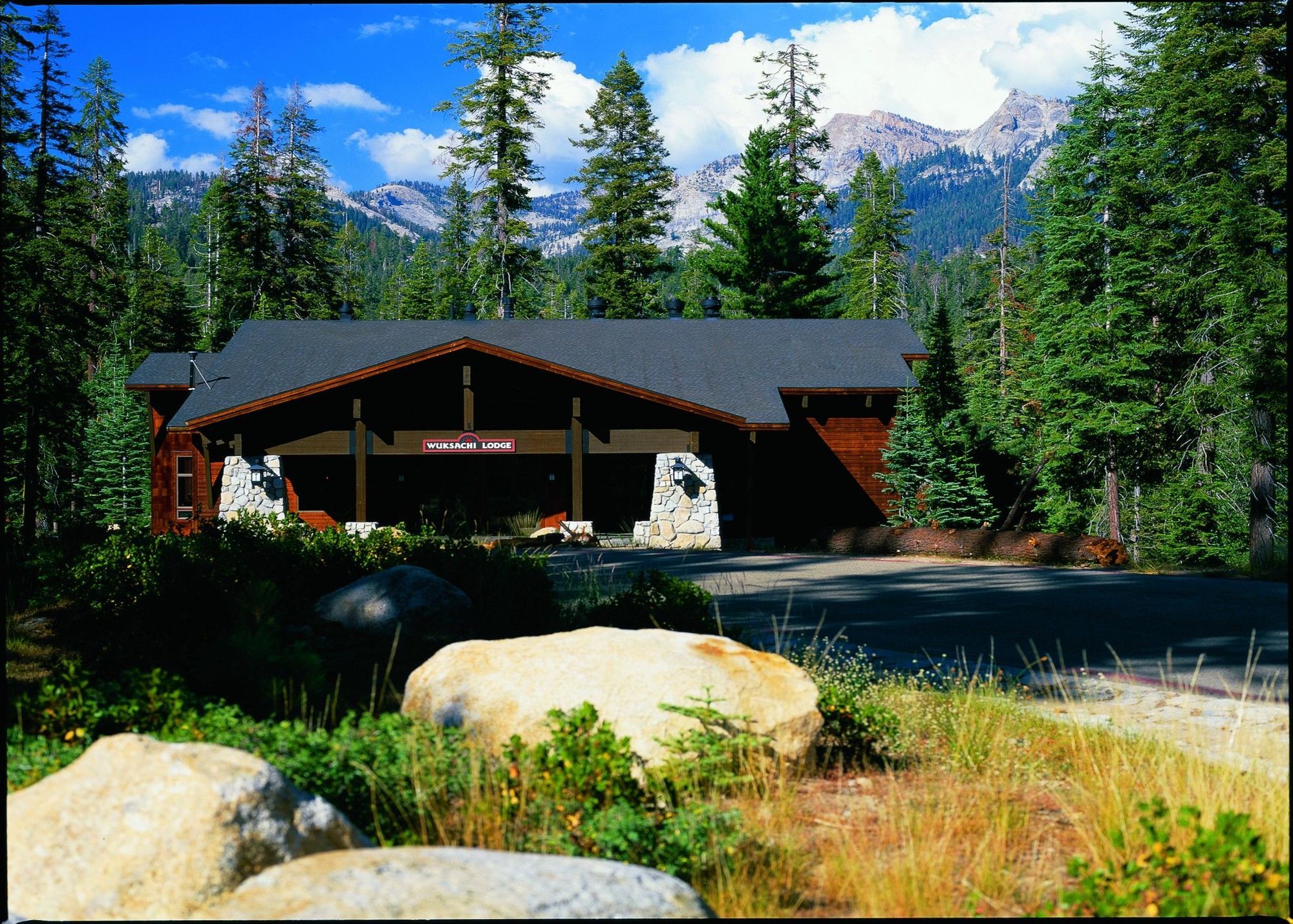 Wuksachi Lodge Badger Εξωτερικό φωτογραφία