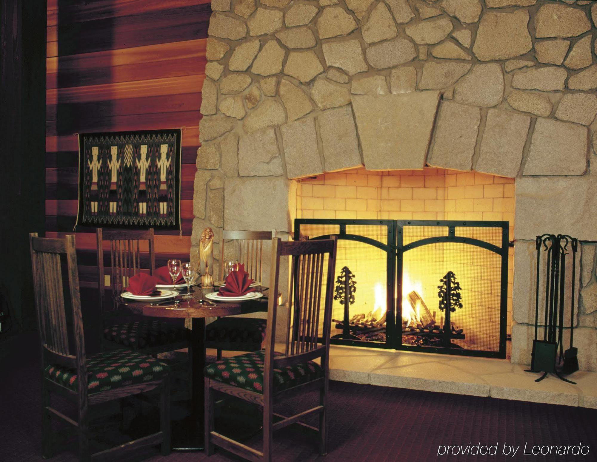 Wuksachi Lodge Badger Εστιατόριο φωτογραφία